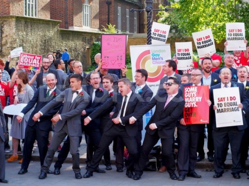 gay-marriage-campaigners-hold-vigil-outside-house-of-lords--london_2117537