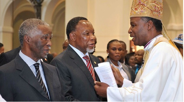 Archbishop of the Anglican Church Thabo Makgoba (right) with former South African presidents Kgalema Motlanthe and Thabo Mbeki in 2013.